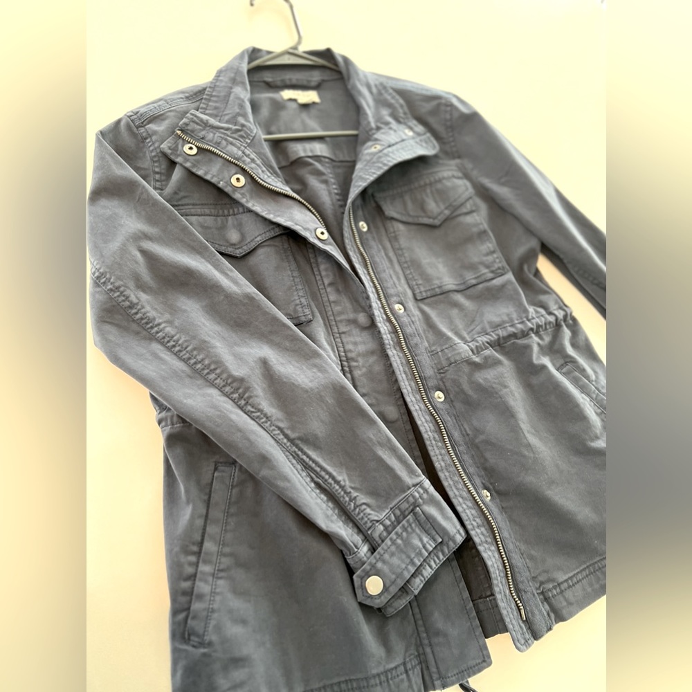 Lightweight jacket - Picture 6 of 7